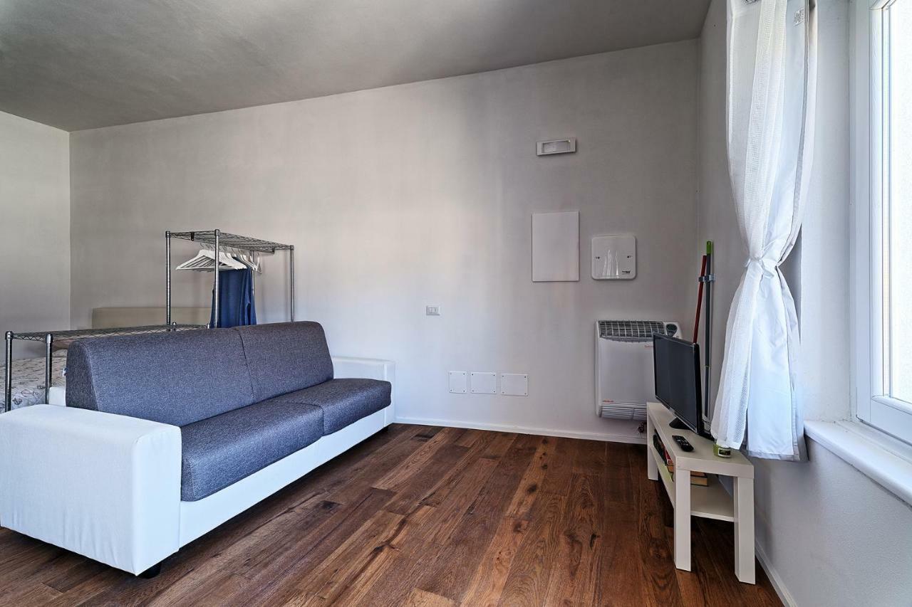 Marina Apartments Colico Ngoại thất bức ảnh