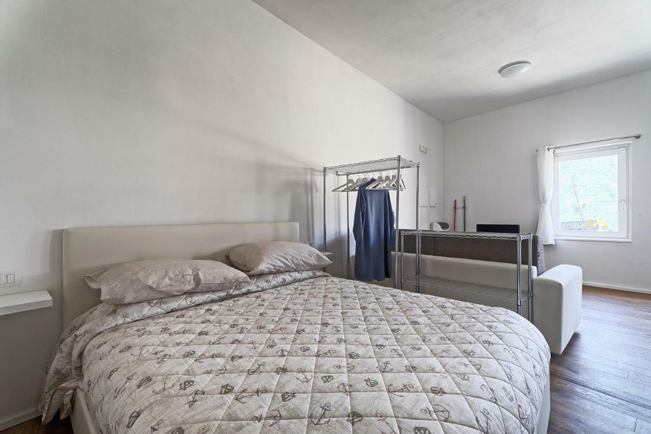 Marina Apartments Colico Ngoại thất bức ảnh